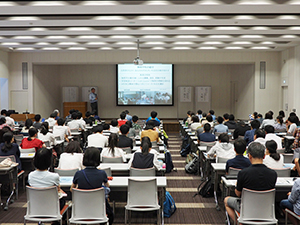 講演の様子