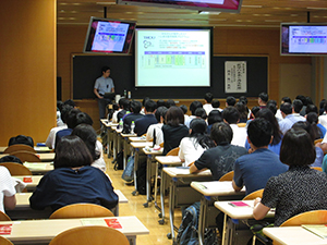 講演会の様子