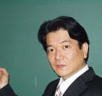 加藤　龍輔