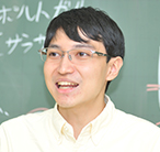 小嶋　駿介