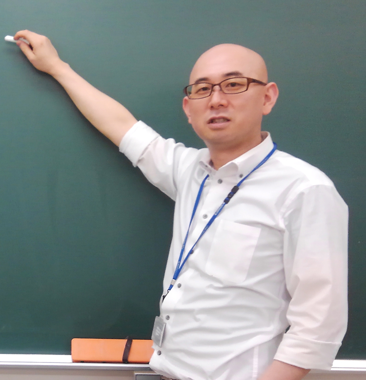 教室長 村上 大輔
