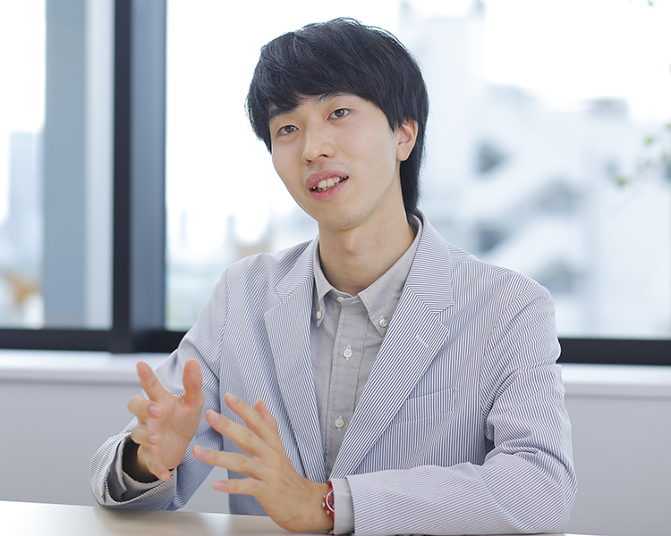 合格体験談を語るOB3