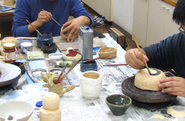 SAIJOゼミ紹介写真「陶芸の風景」