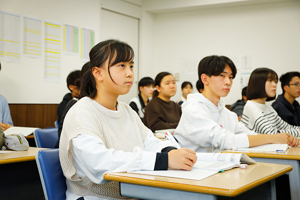 予習→授業→復習の学習サイクル