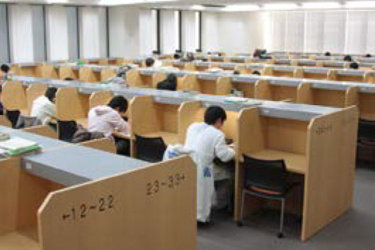 自習室など、校舎の見学ができる!!