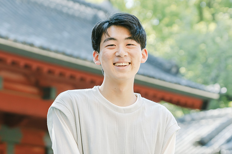 高原 響希さん（神奈川県・浅野高校 出身）