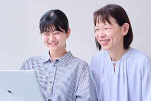 親子で参加する様子